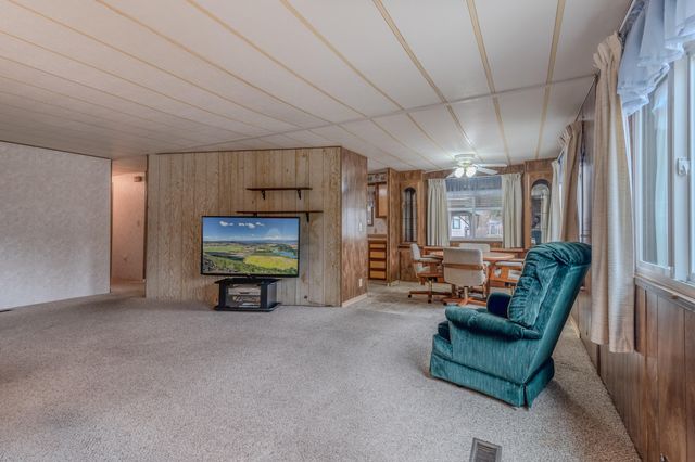 315 W Evans Creek UNIT 22, Rogue River, OR 97537