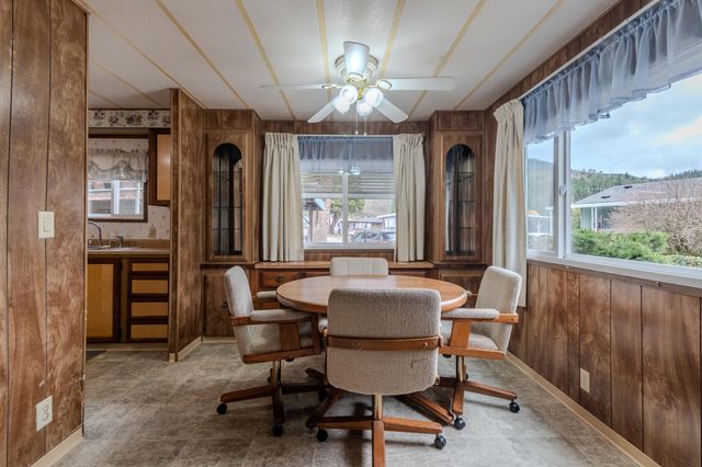 315 W Evans Creek UNIT 22, Rogue River, OR 97537