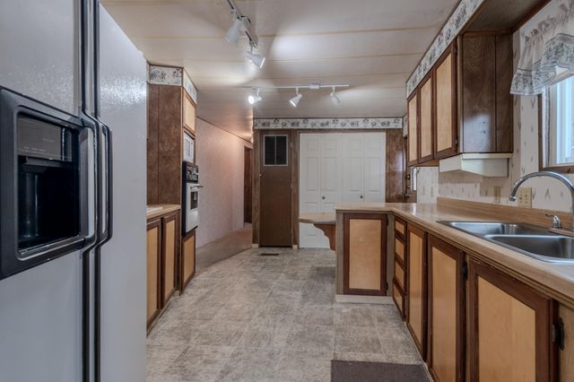 315 W Evans Creek UNIT 22, Rogue River, OR 97537