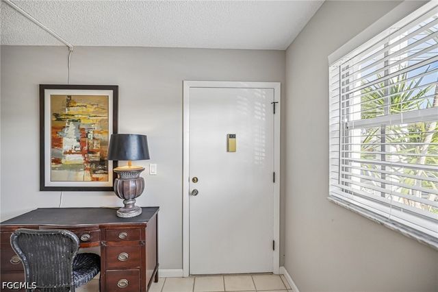 1514 Edgewater CIR 3A, Fort Myers, FL 33919