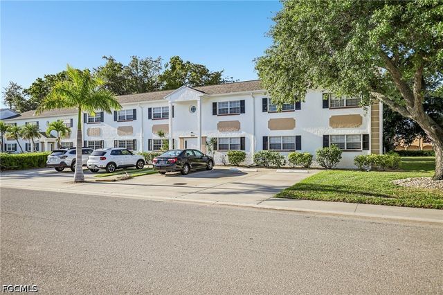1514 Edgewater CIR 3A, Fort Myers, FL 33919