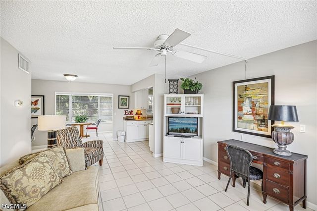 1514 Edgewater CIR 3A, Fort Myers, FL 33919