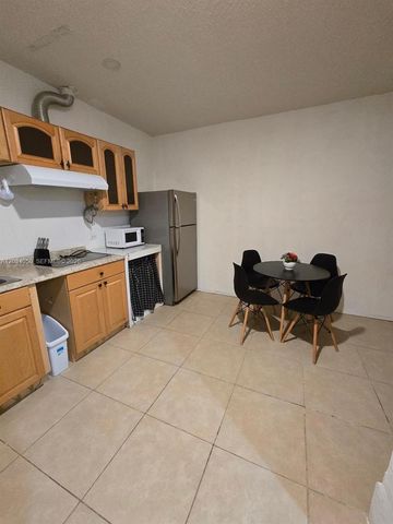 4863 SW 148th Court 1, Miami, FL 33185