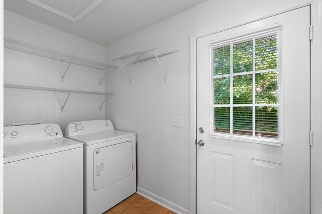 1529 Joanne Cir, Lewisburg, TN 37091