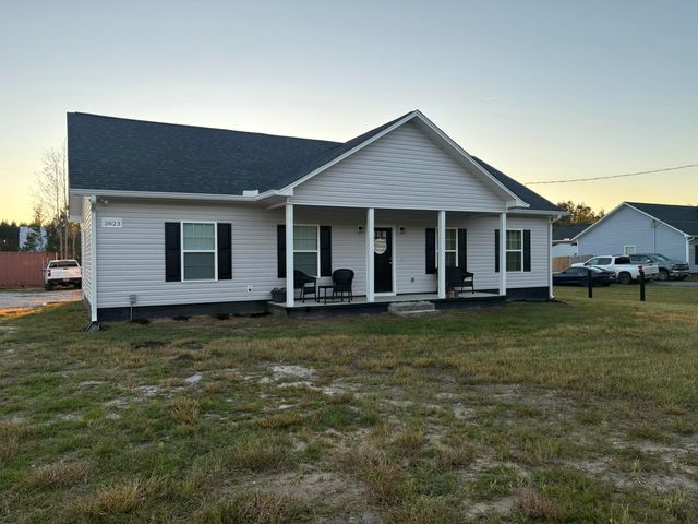 2823 Old Gilliard Road, Holly Hill, SC 29059