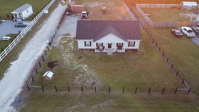 2823 Old Gilliard Road, Holly Hill, SC 29059