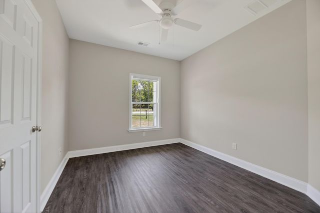 2823 Old Gilliard Road, Holly Hill, SC 29059