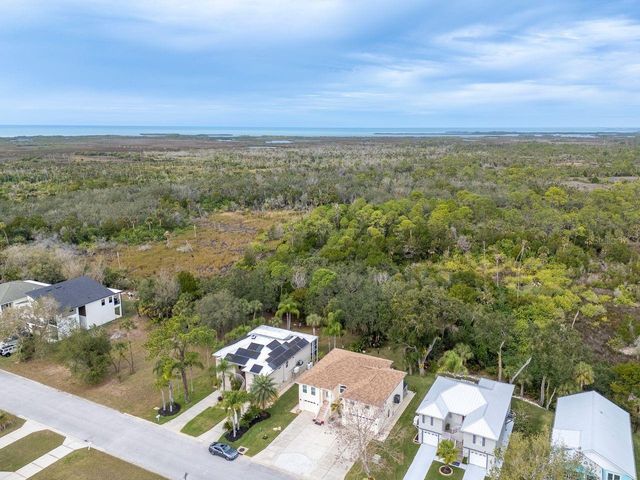 7711 GULF WAY, Hudson, FL 34667