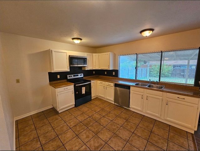 6417 Casa Vista Drive, Garland, TX 75043