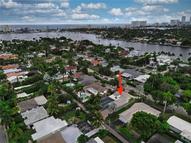 1047 Buchanan St, Hollywood, FL 33019