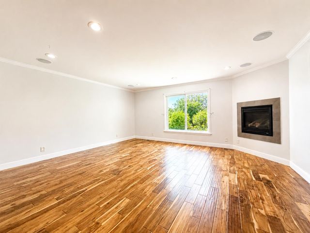 1257 Magnolia, San Carlos, CA 94070