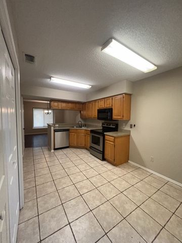 938 Gable Avenue, Duncanville, TX 75137
