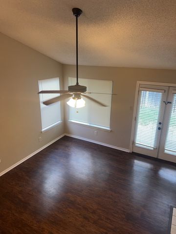 938 Gable Avenue, Duncanville, TX 75137