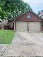 938 Gable Avenue, Duncanville, TX 75137