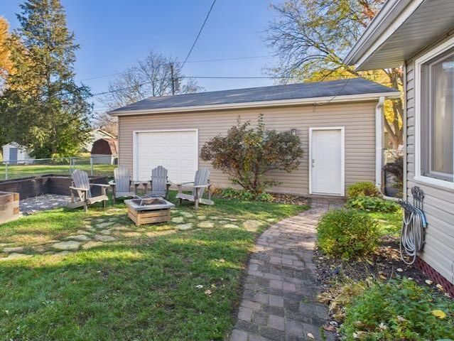 1187 Madison Street S, Shakopee, MN 55379
