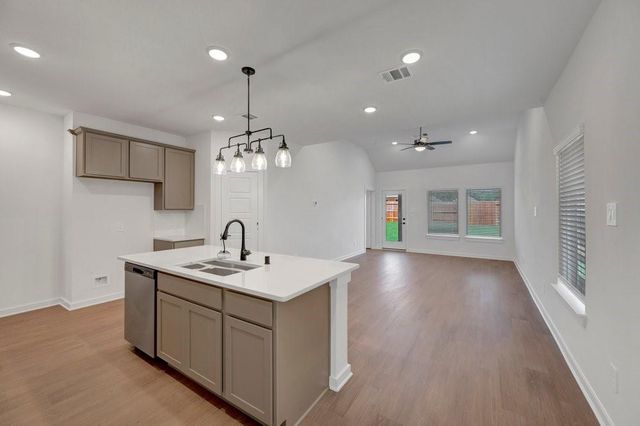 10341 Navarro Path, Montgomery, TX 77316