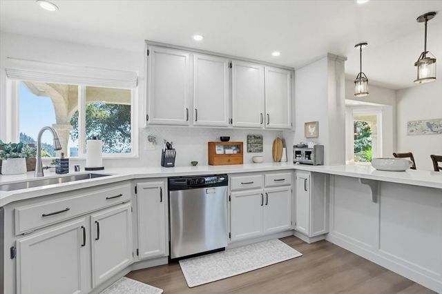 18639 Fay Ridge Ct, Grass Valley, CA 95949