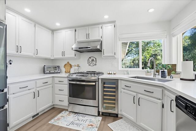 18639 Fay Ridge Ct, Grass Valley, CA 95949