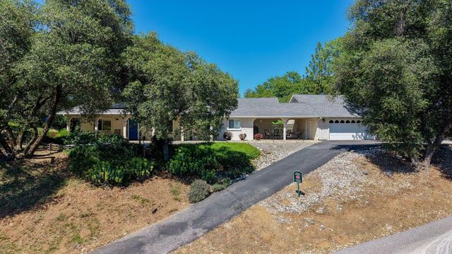 18639 Fay Ridge Ct, Grass Valley, CA 95949