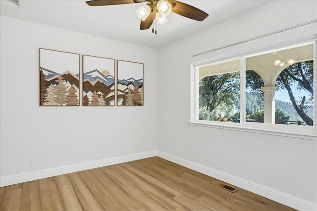 18639 Fay Ridge Ct, Grass Valley, CA 95949