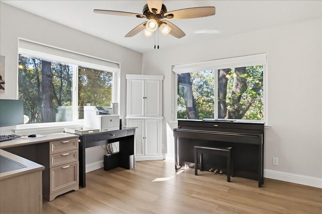 18639 Fay Ridge Ct, Grass Valley, CA 95949