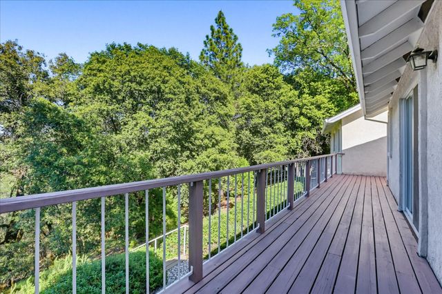 18639 Fay Ridge Ct, Grass Valley, CA 95949
