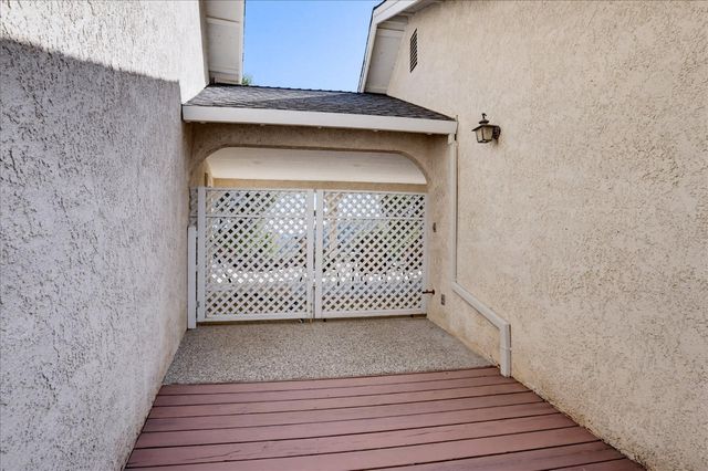 18639 Fay Ridge Ct, Grass Valley, CA 95949