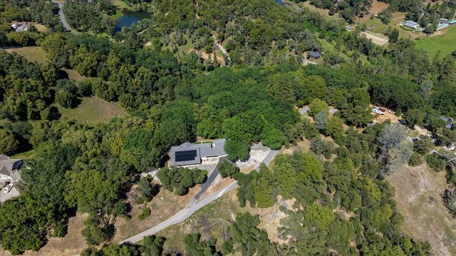 18639 Fay Ridge Ct, Grass Valley, CA 95949