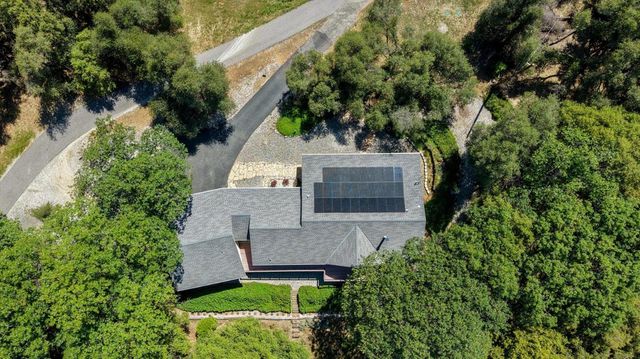 18639 Fay Ridge Ct, Grass Valley, CA 95949