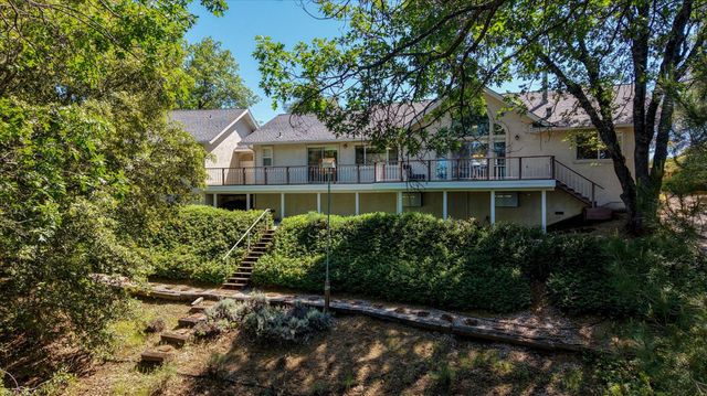 18639 Fay Ridge Ct, Grass Valley, CA 95949