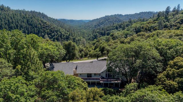 18639 Fay Ridge Ct, Grass Valley, CA 95949