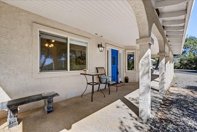 18639 Fay Ridge Ct, Grass Valley, CA 95949