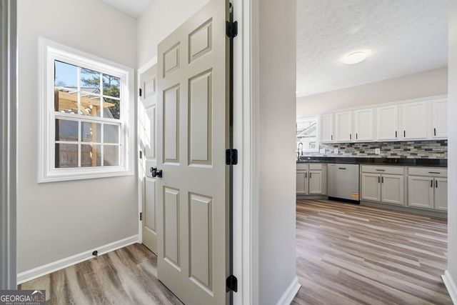 300 Emerald Way, Senoia, GA 30276