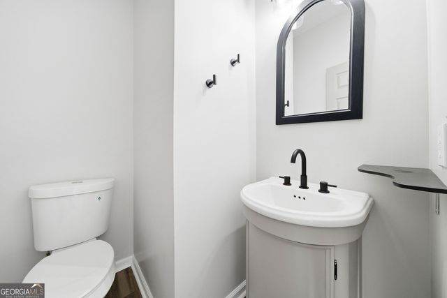 300 Emerald Way, Senoia, GA 30276