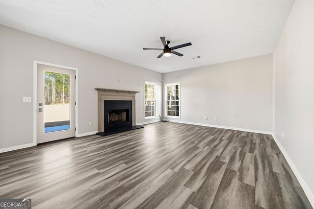 300 Emerald Way, Senoia, GA 30276