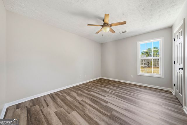 300 Emerald Way, Senoia, GA 30276