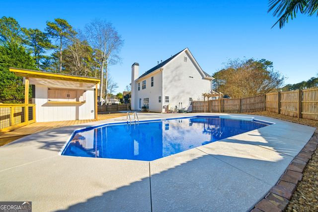 300 Emerald Way, Senoia, GA 30276