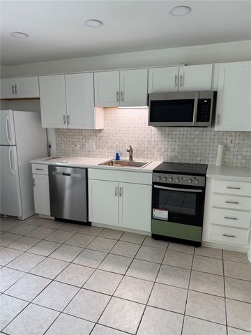 1214 Baron HIlls Dr 207, Austin, TX 78704