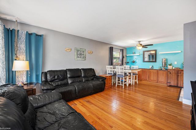 35854 Weideman Street, Clinton Township, MI 48035