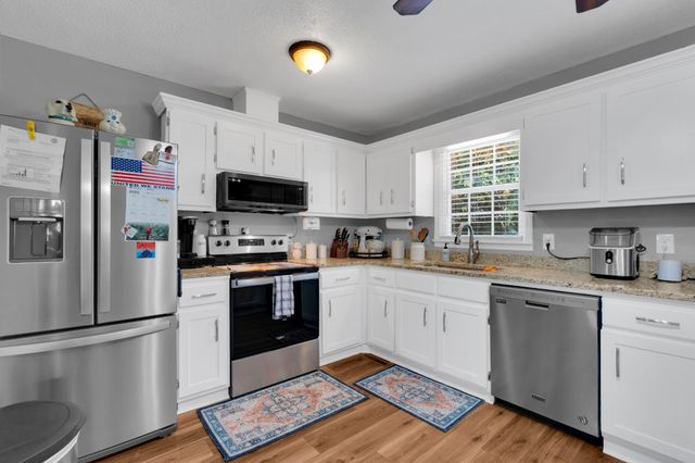 316 Davis St, Cowan, TN 37318