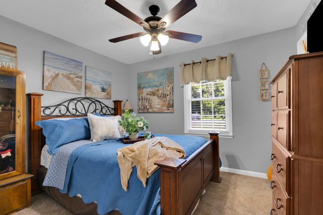 316 Davis St, Cowan, TN 37318