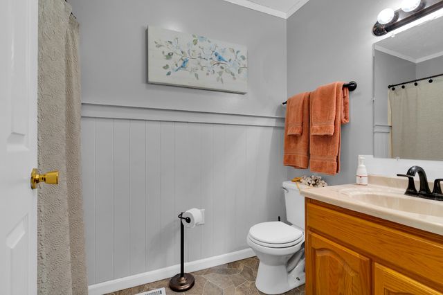 316 Davis St, Cowan, TN 37318