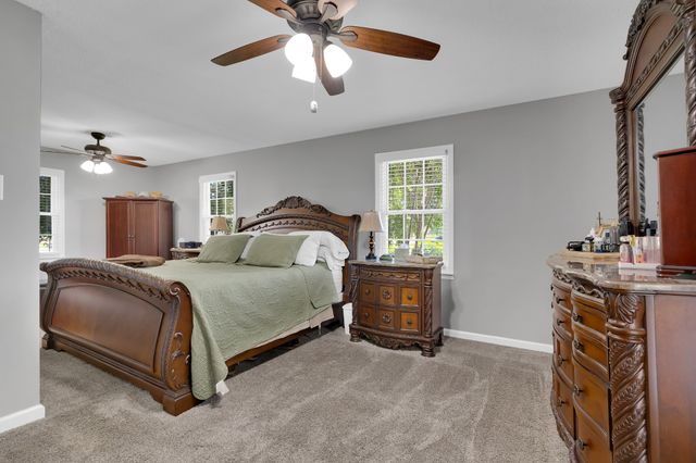 316 Davis St, Cowan, TN 37318