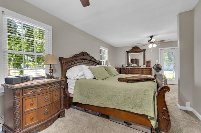 316 Davis St, Cowan, TN 37318