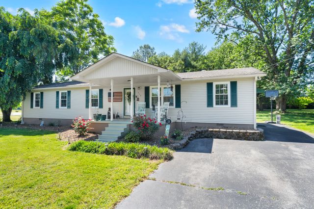 316 Davis St, Cowan, TN 37318