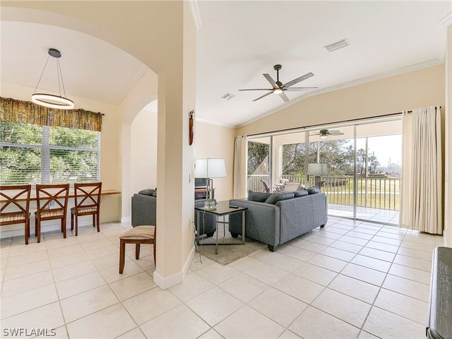 3000 Meandering WAY 201, Fort Myers, FL 33905