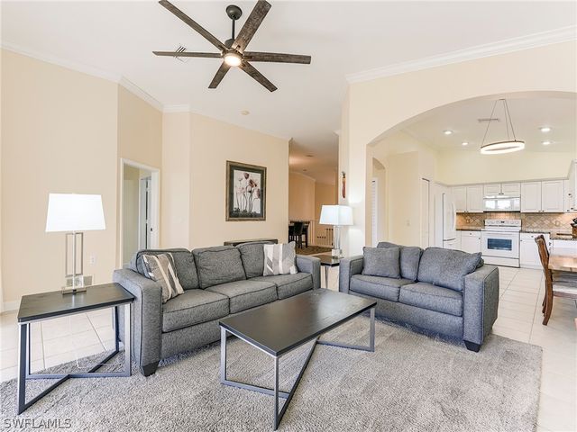 3000 Meandering WAY 201, Fort Myers, FL 33905