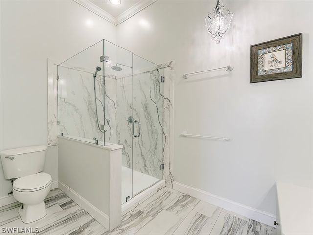 3000 Meandering WAY 201, Fort Myers, FL 33905