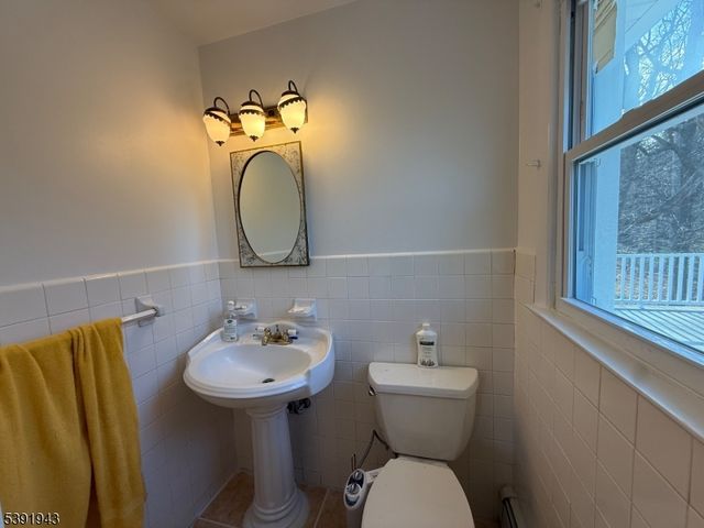 60 Brown Ave, Butler Boro, NJ 07405