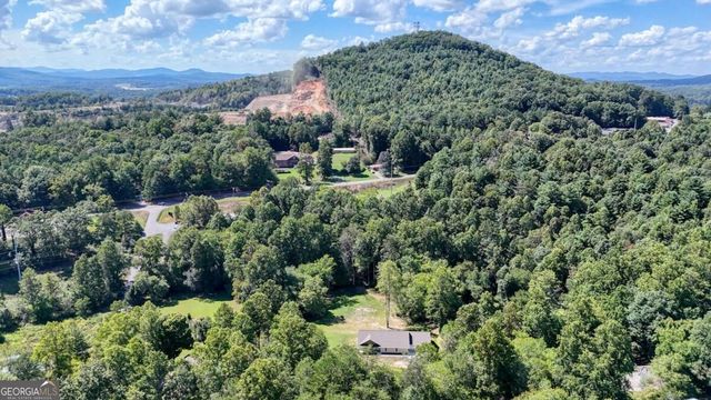 590 Pinebrook Drive, Blairsville, GA 30512